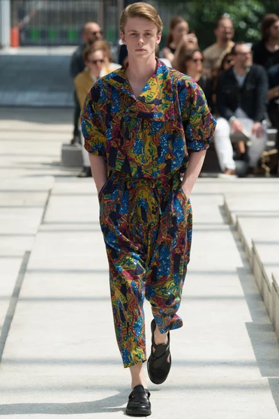 Look 31